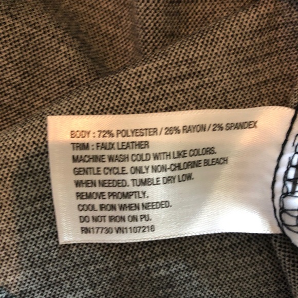 Merona Zipper Back Faux Leather Trim Houndstooth gray and black Top - Picture 4 of 5